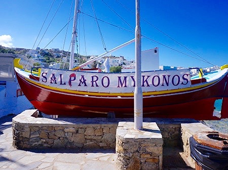 CAT Athenas y Mykonos Travel and Business